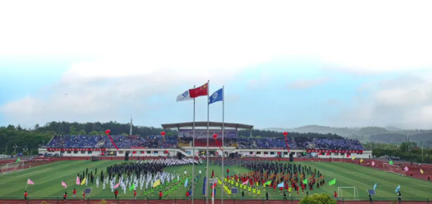 第二屆校園文化藝術(shù)節(jié)、第三屆田徑運(yùn)動(dòng)會(huì)正式開(kāi)幕！