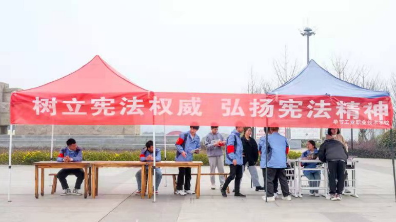 這些優(yōu)秀的育人案例，值得每一位輔導(dǎo)員（班主任）學(xué)習(xí)！